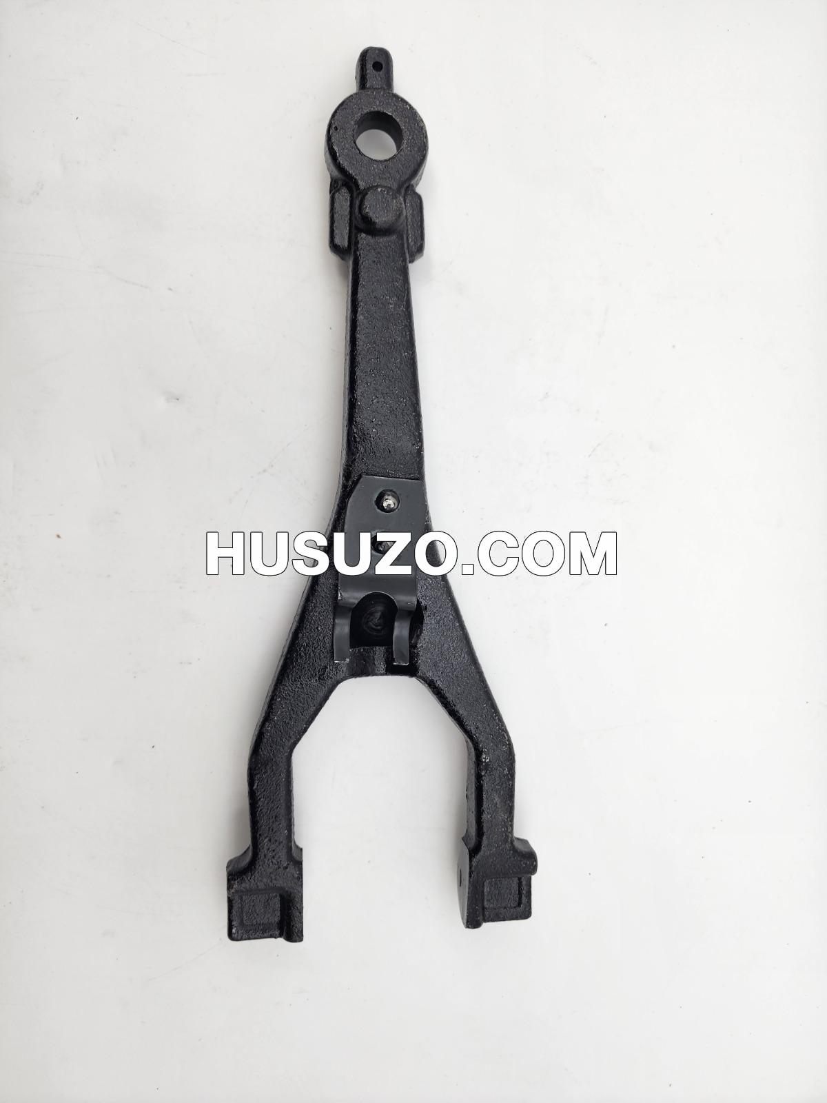 8-97255303-0 Clutch Shift Fork suitable for ISUZU NKR77 4JH1T 8972553030