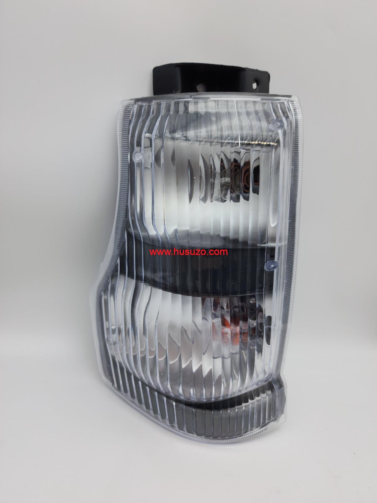 8-98010881-0, 8-9736517-3, Front Combination  Lamp Assembly 8980108810 , 897365173 Suitable  for Isuzu NPR66/600P - Image 2