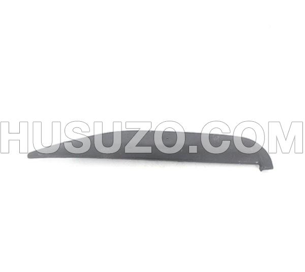 8-97852128-0, Door Garnish for ISUZU QKR